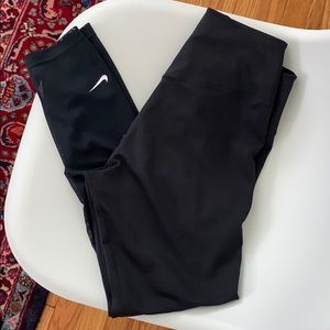 Nike leggings
